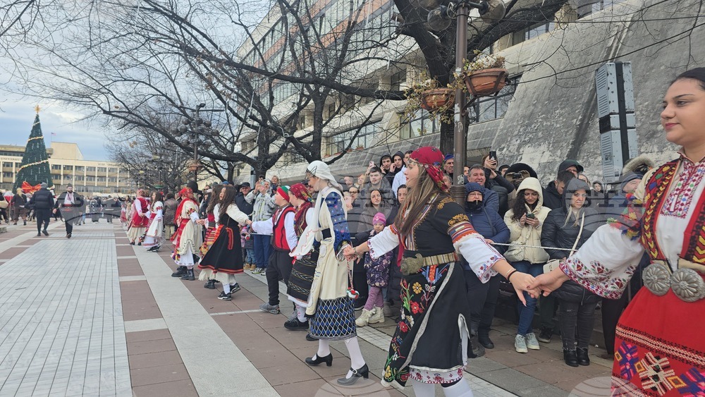 Благоевград - сурвакарски игри - фестивал