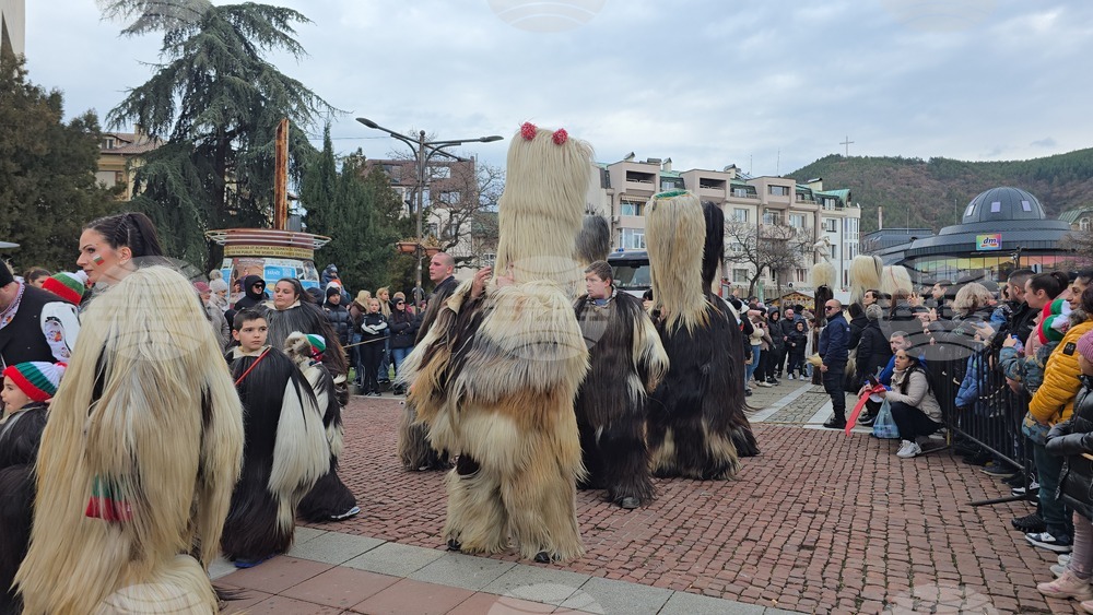 Благоевград - сурвакарски игри - фестивал