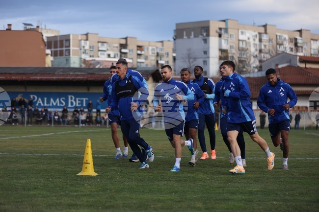 В Левски има много потенциал, който все още не е разкрит, заяви капитанът Георги Костадинов преди заминаването на отбора за Турция