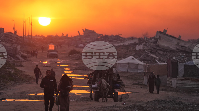Съветът за мир за ивицата Газа на Доналд Тръмп е водеща тема в западния печат