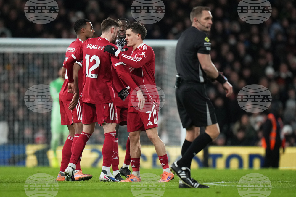 Защитникът Анди Робъртсън е доволен от серията на Ливърпул без загуба, но иска да вижда далеч по-добра игра