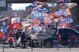 Chargers Broncos Football