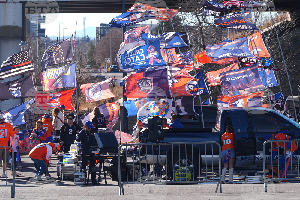 Chargers Broncos Football
