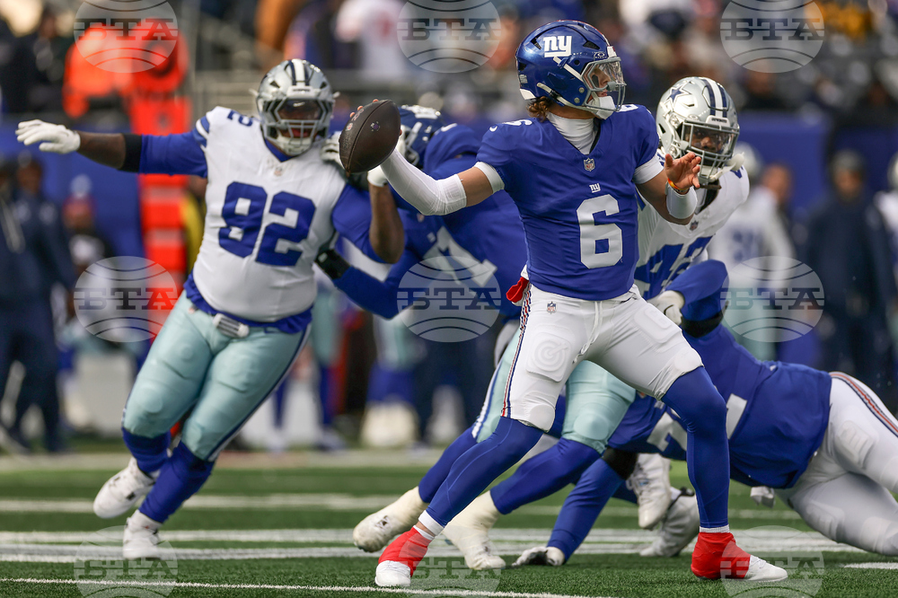 Cowboys Giants Football