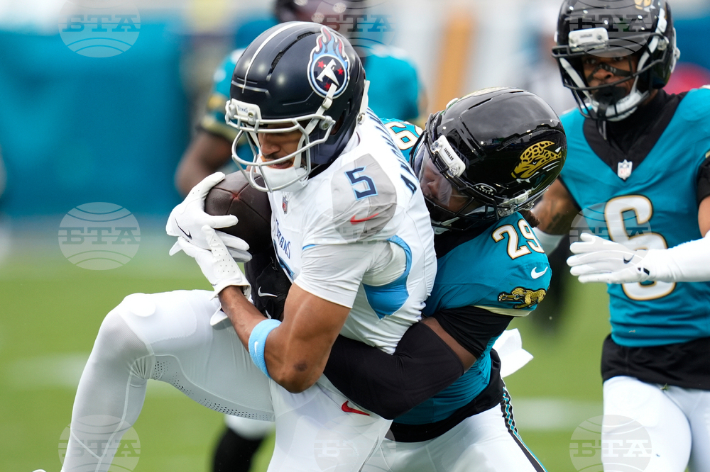Titans Jaguars Football
