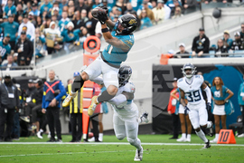 APTOPIX Titans Jaguars Football