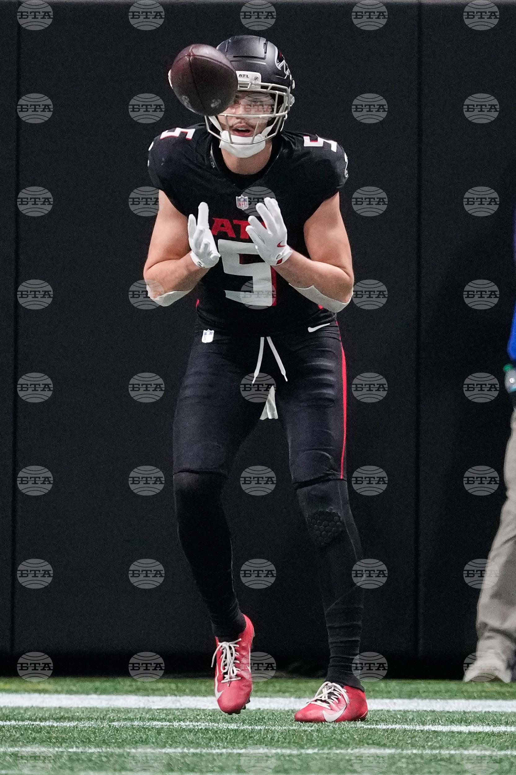 Saints Falcons Football