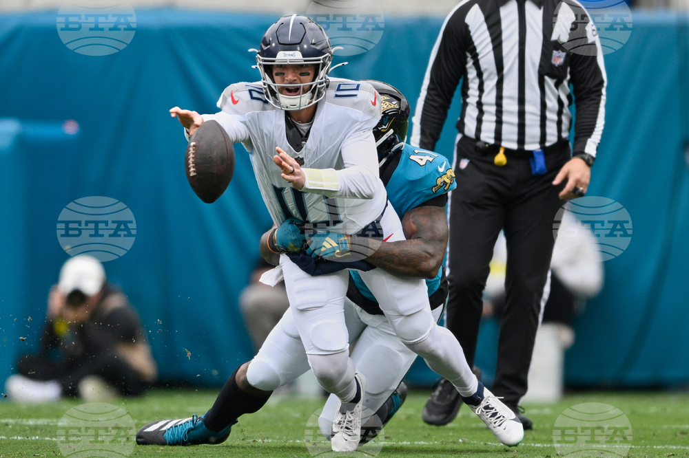 Titans Jaguars Football