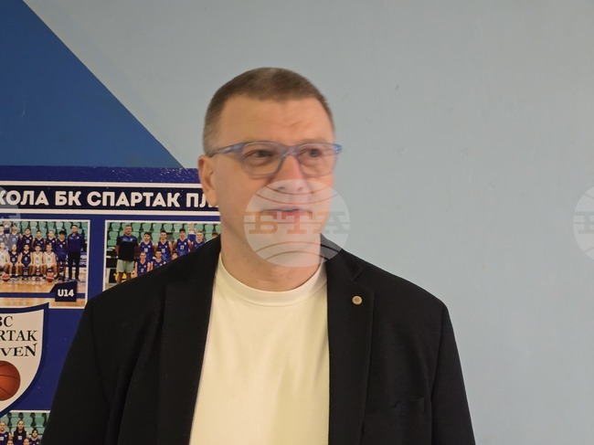 „Поздравявам играчите, че успяха в труден момент да вземат победата“, каза треньорът на Спартак Плевен Тодор Тодоров