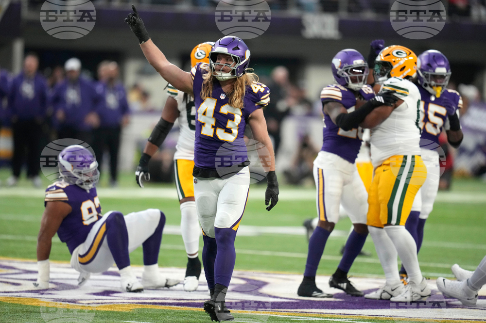 Packers Vikings Football