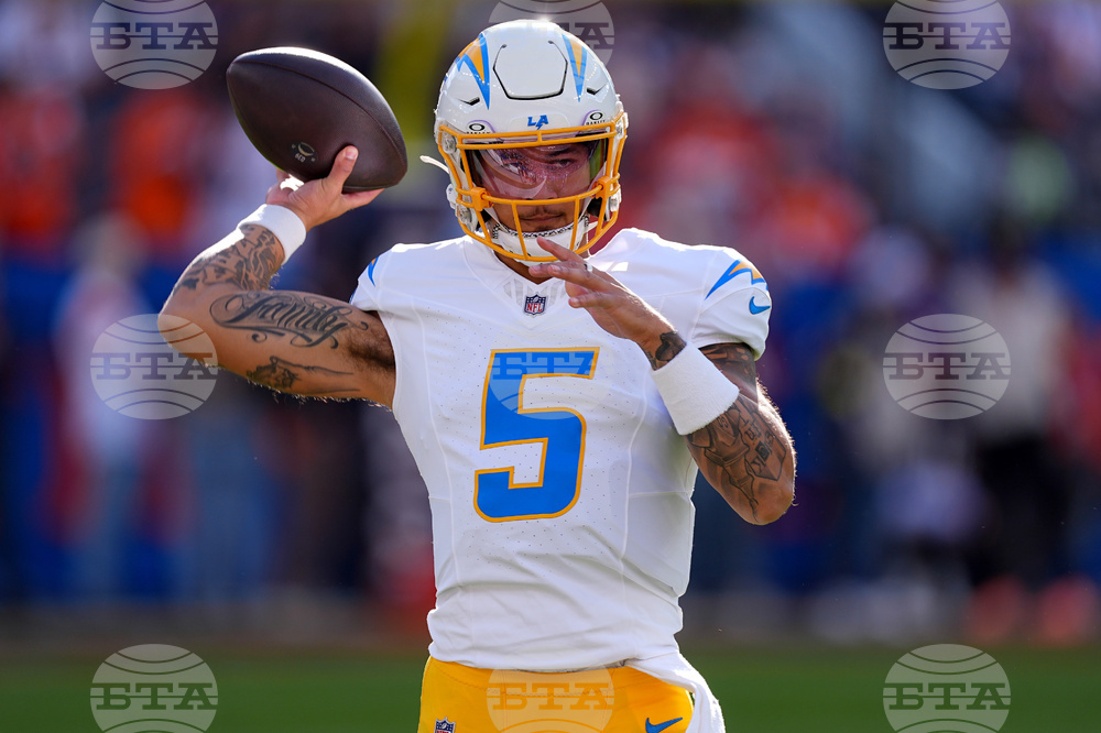 Chargers Broncos Football