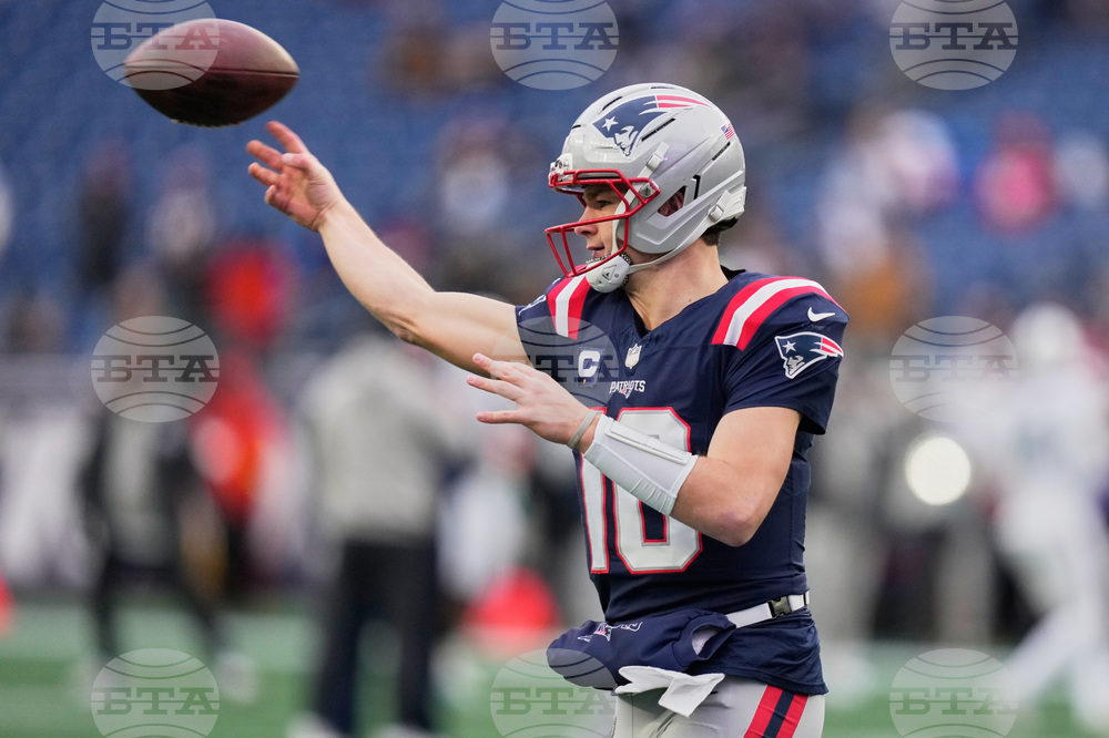 Dolphins Patriots Football