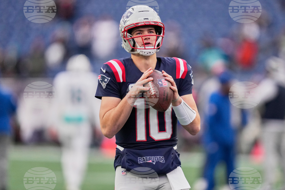 Dolphins Patriots Football