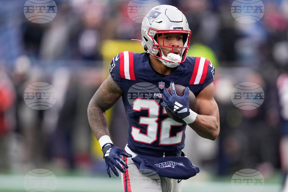 Dolphins Patriots Football