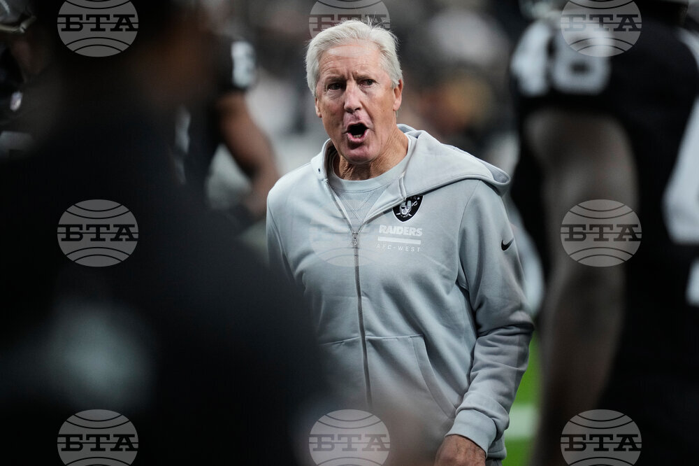 Chiefs Raiders Football