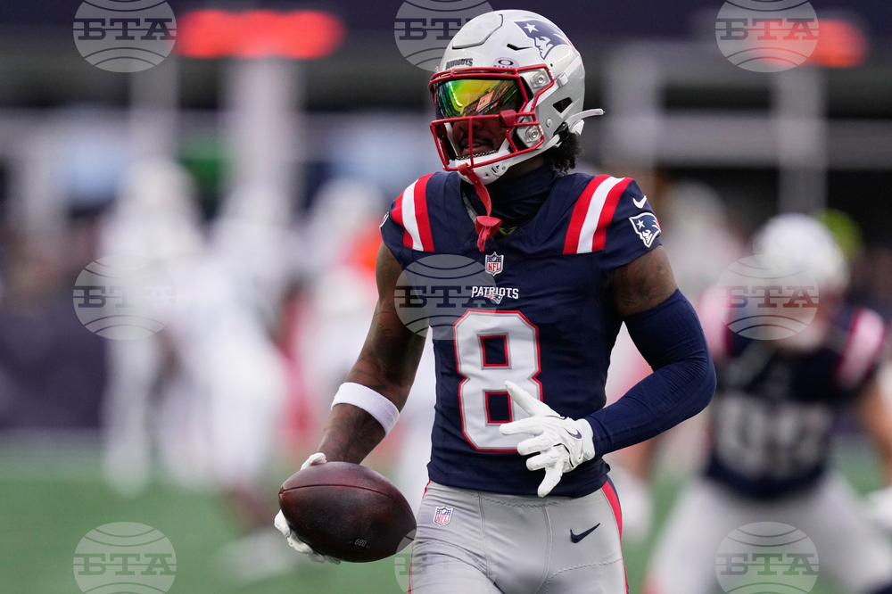 Dolphins Patriots Football