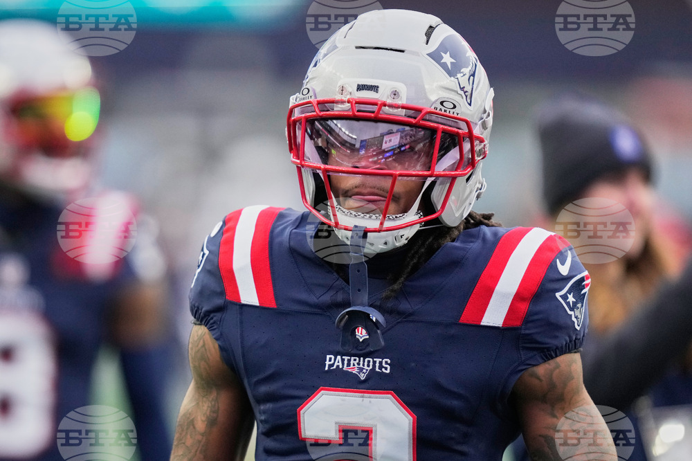 Dolphins Patriots Football