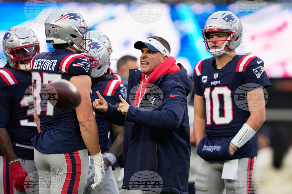 Dolphins Patriots Football