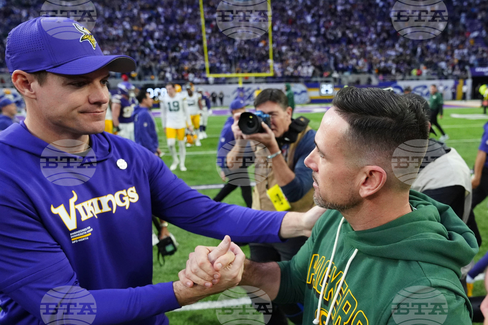 Packers Vikings Football