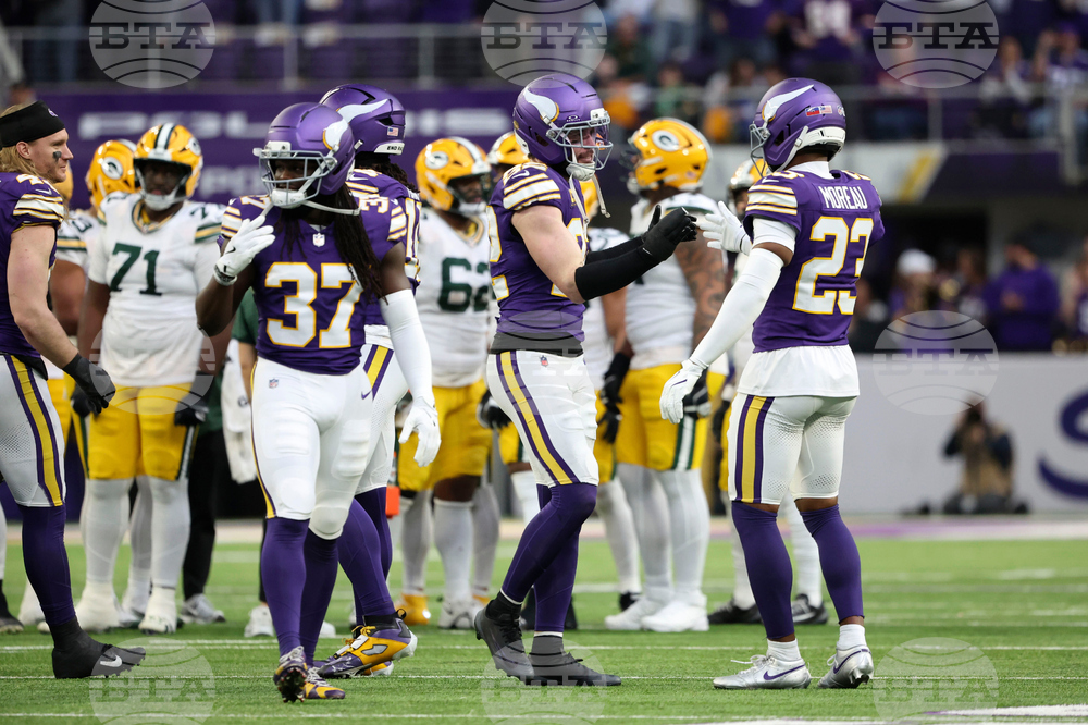 Packers Vikings Football