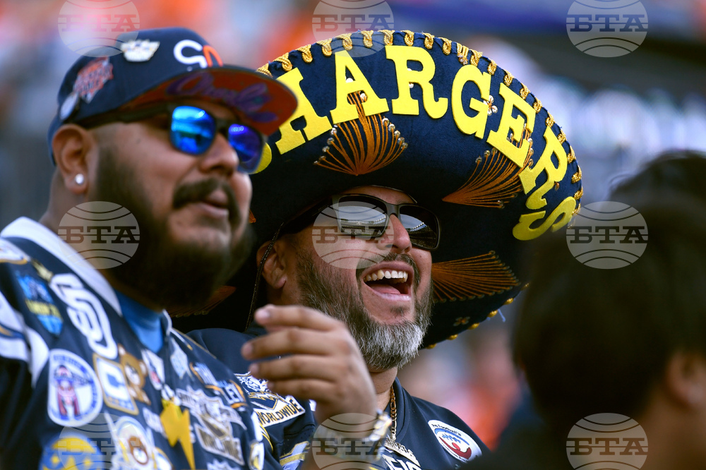 Chargers Broncos Football