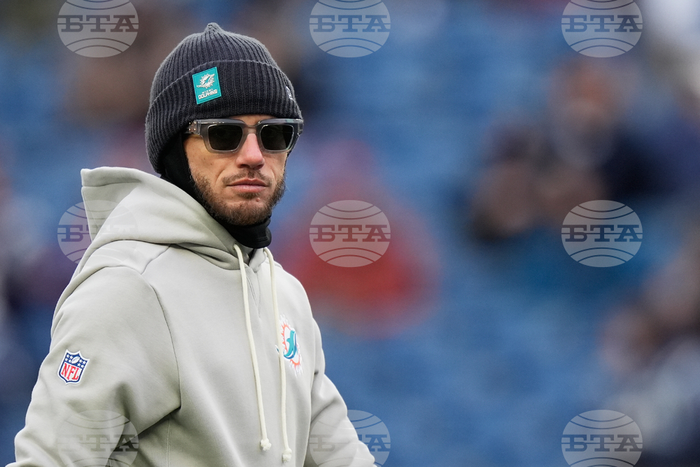 Dolphins Patriots Football