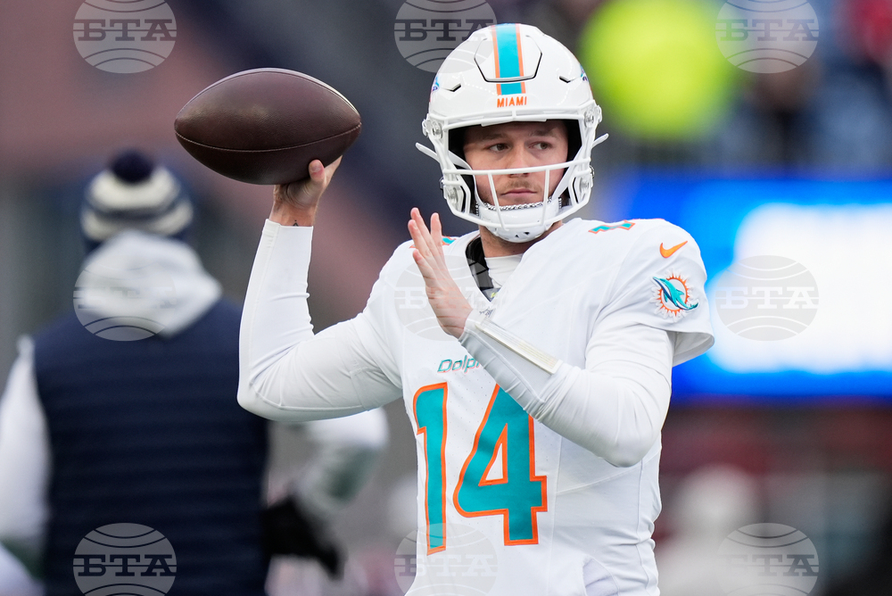 Dolphins Patriots Football