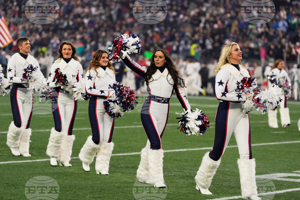 Dolphins Patriots Football