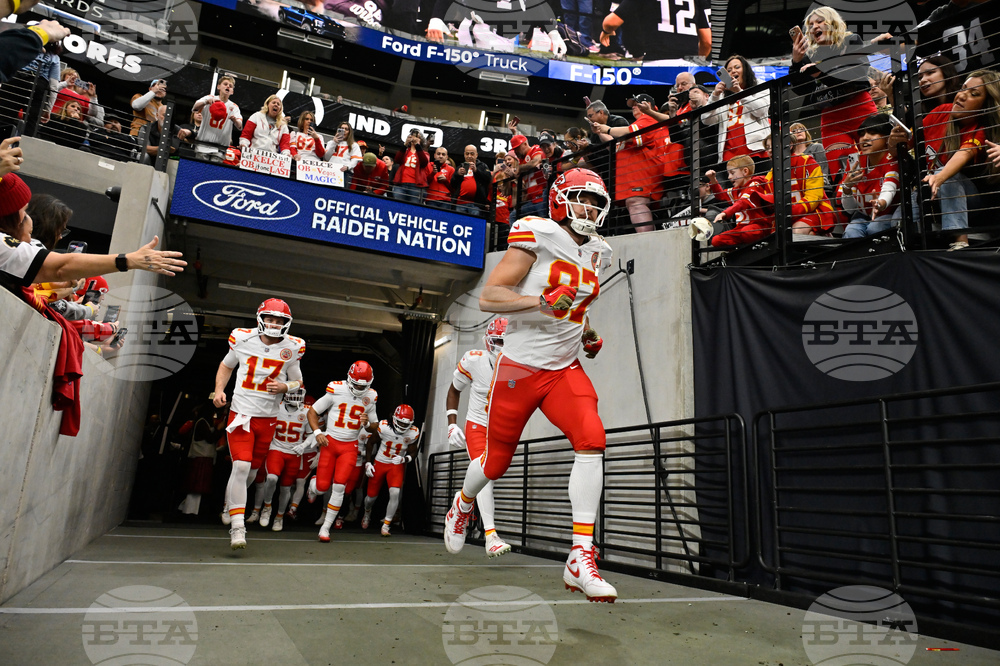 Chiefs Raiders Football