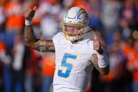 Chargers Broncos Football