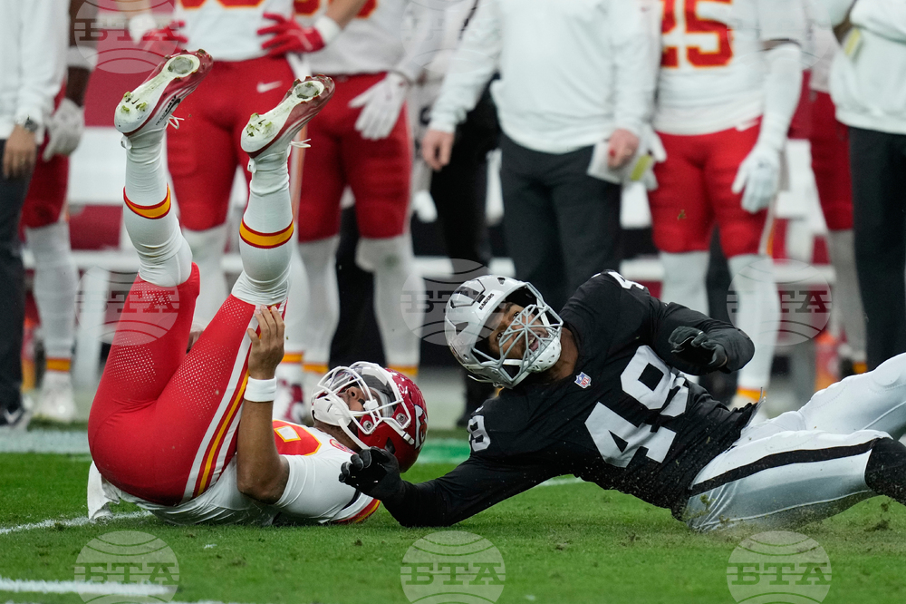 Chiefs Raiders Football