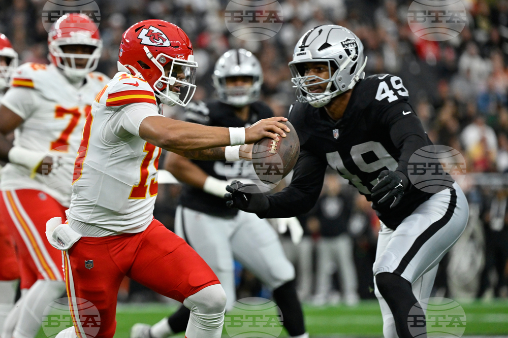 Chiefs Raiders Football