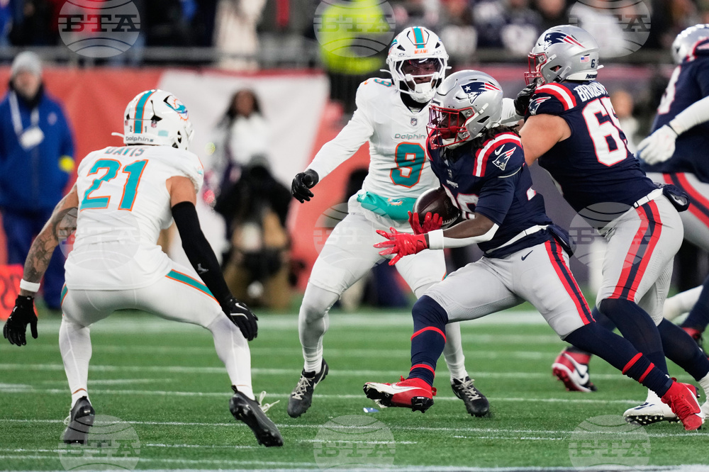 Dolphins Patriots Football