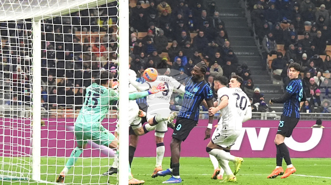 Интер Милано се върна начело в Серия А след успех срещу Болоня