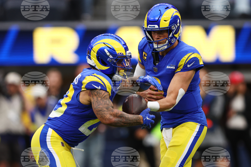 Cardinals Rams Football