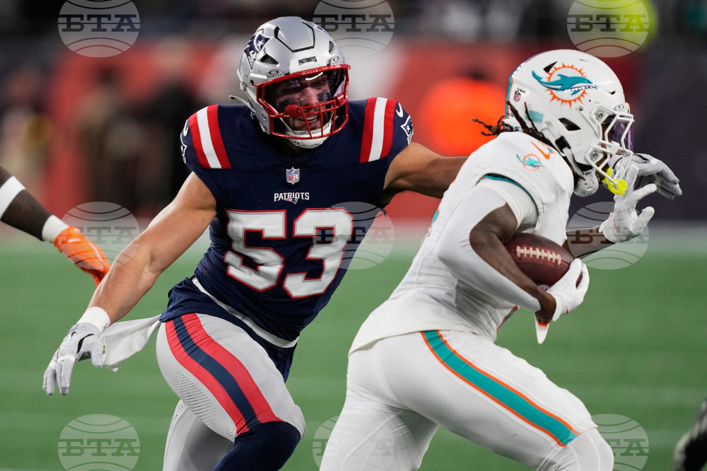 Dolphins Patriots Football