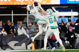 Dolphins Patriots Football