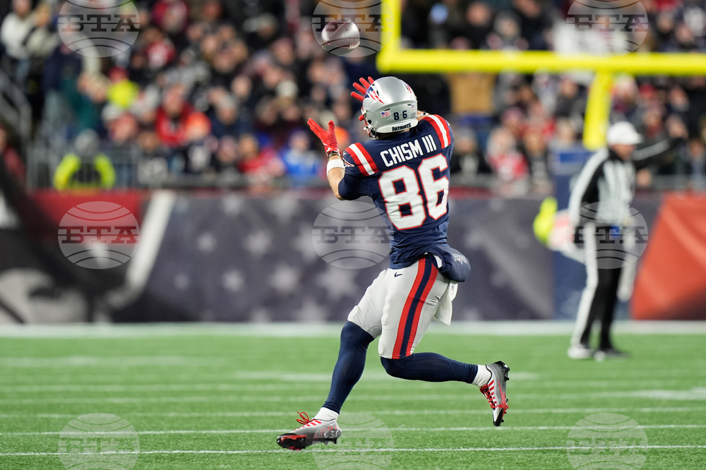 Dolphins Patriots Football