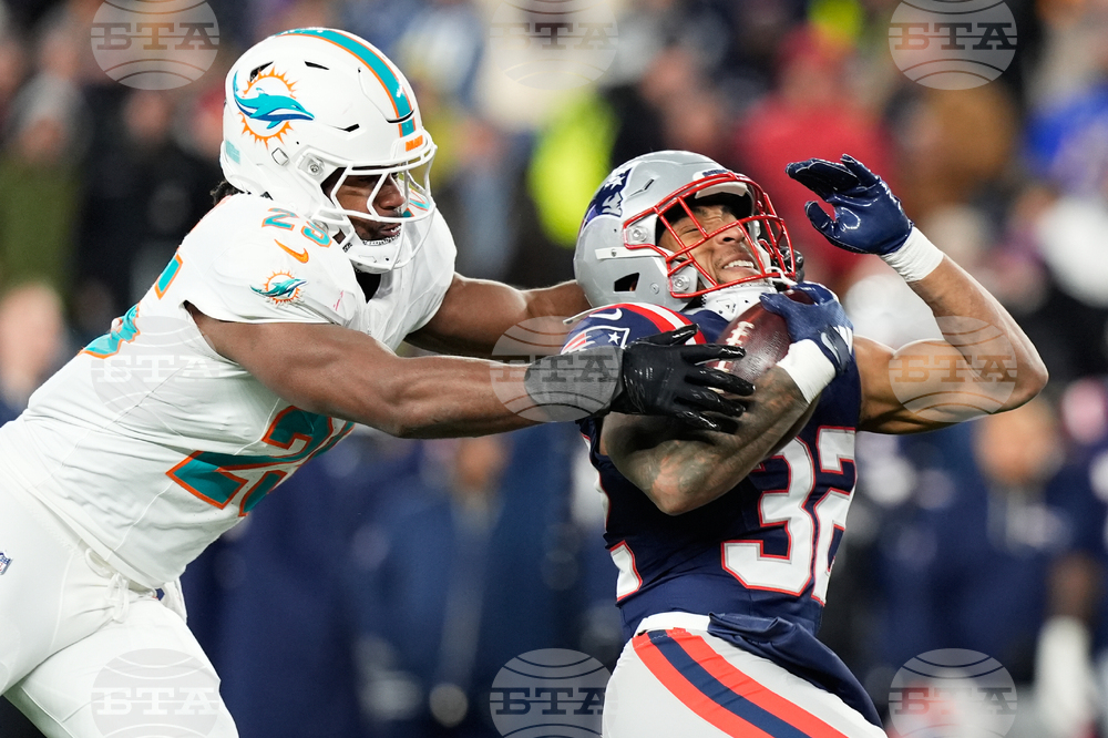 Dolphins Patriots Football