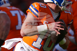 Chargers Broncos Football