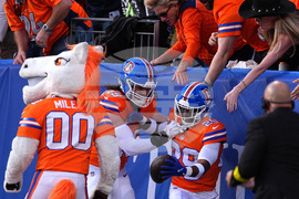 Chargers Broncos Football