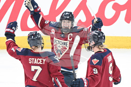 PWHL Frost Victoire Hockey