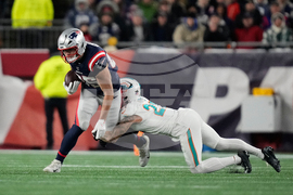 Dolphins Patriots Football