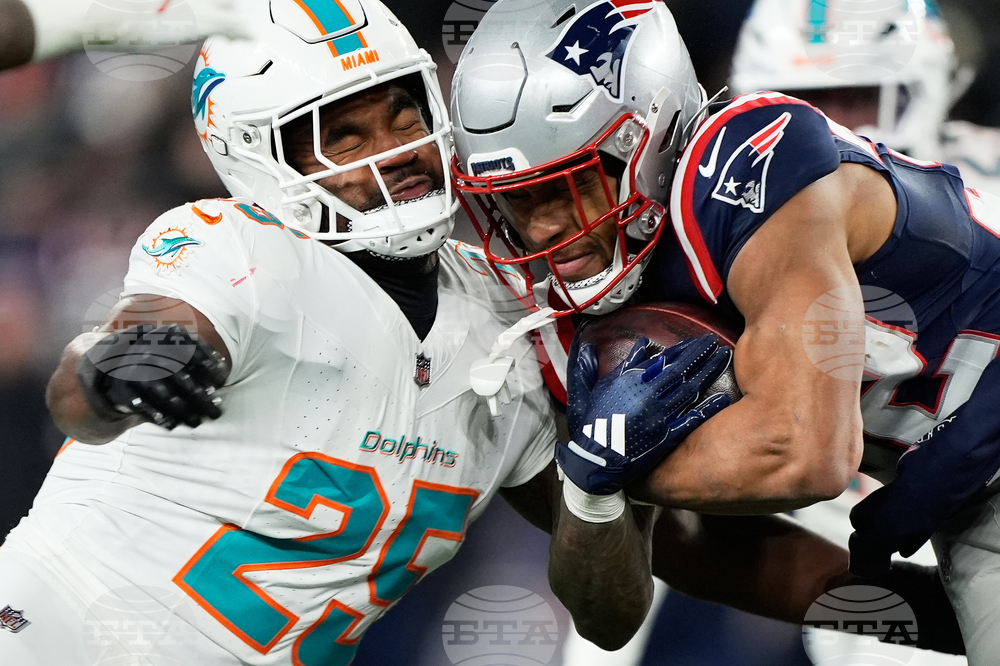 Dolphins Patriots Football