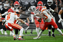 Chiefs Raiders Football