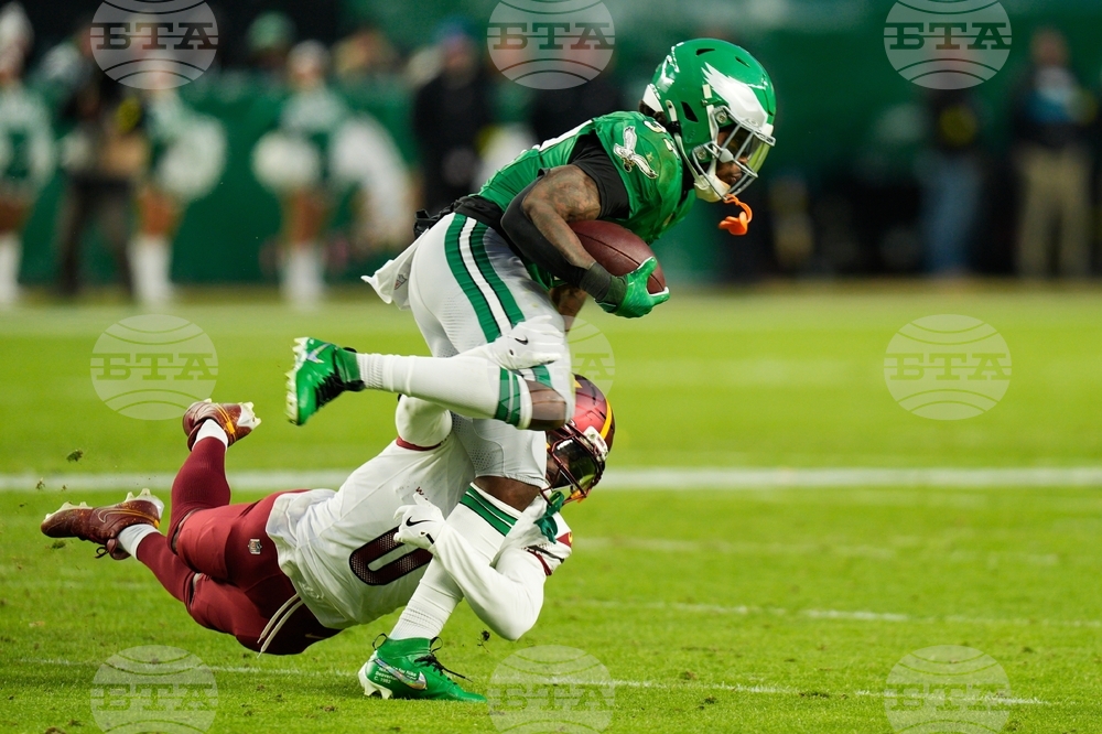 Commanders Eagles Football