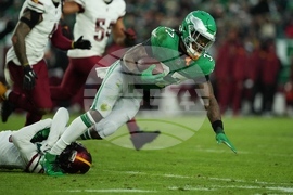 Commanders Eagles Football