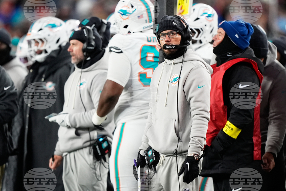 Dolphins Patriots Football