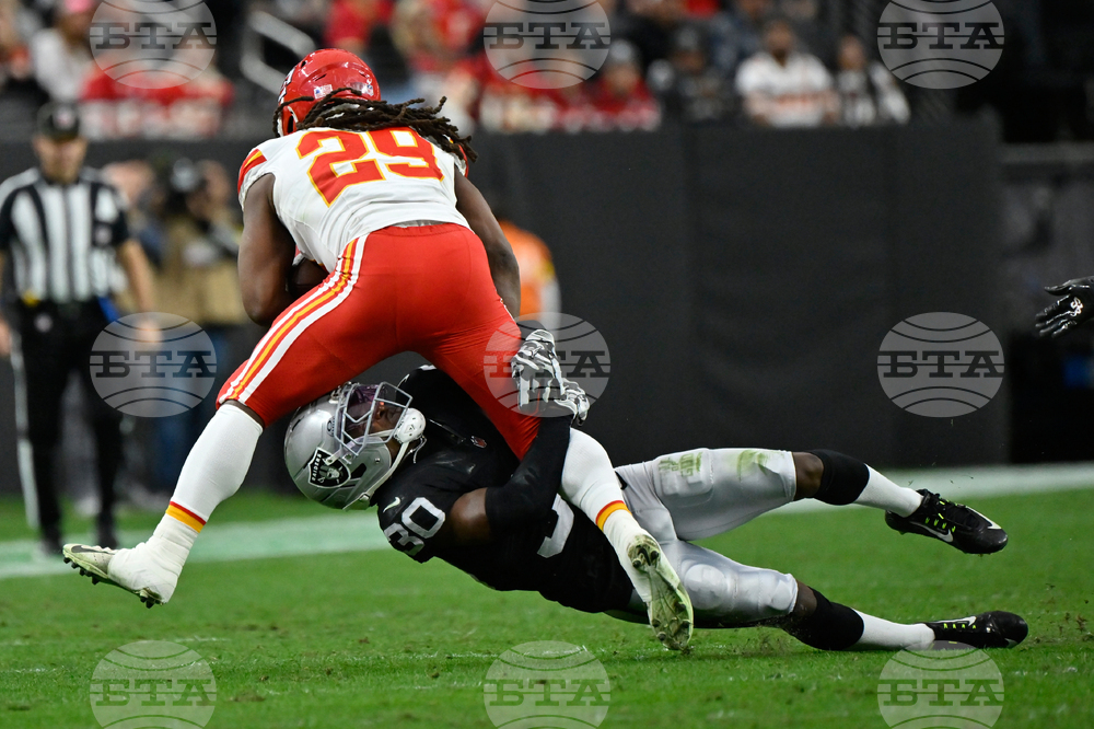 Chiefs Raiders Football