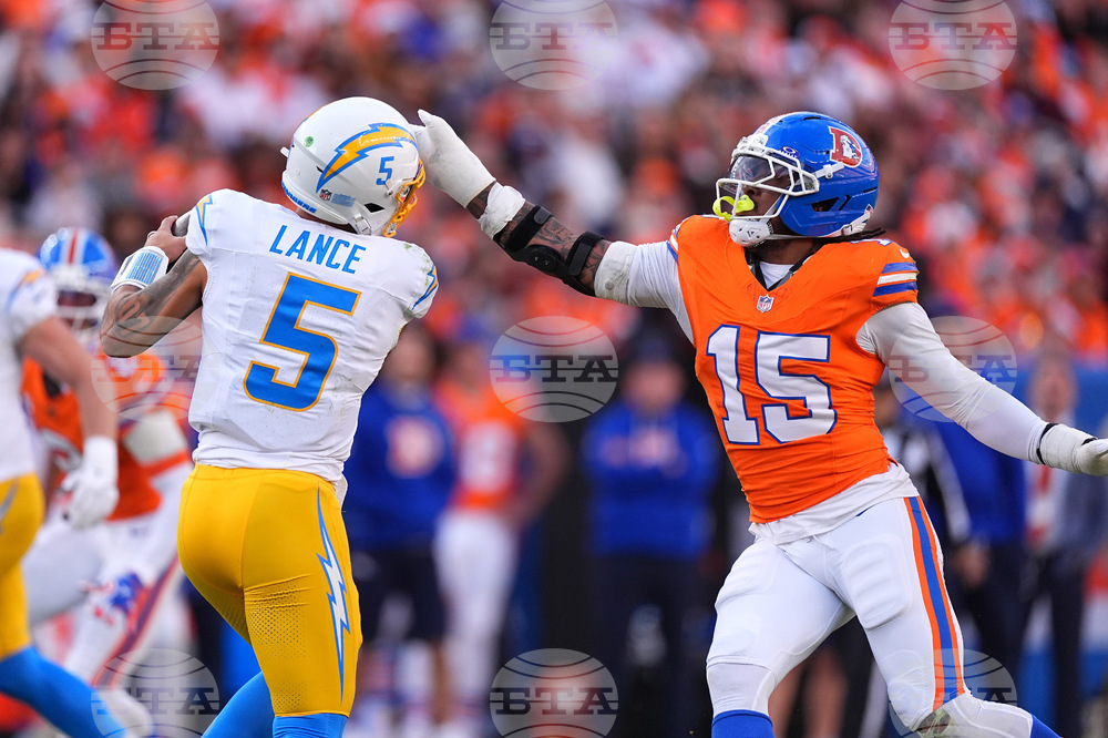 Chargers Broncos Football